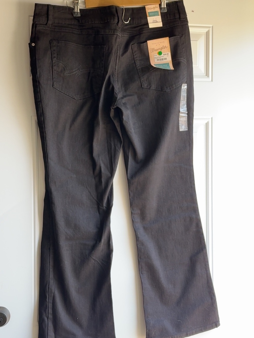 Wrangler Women's Wide Leg Jeans in Black